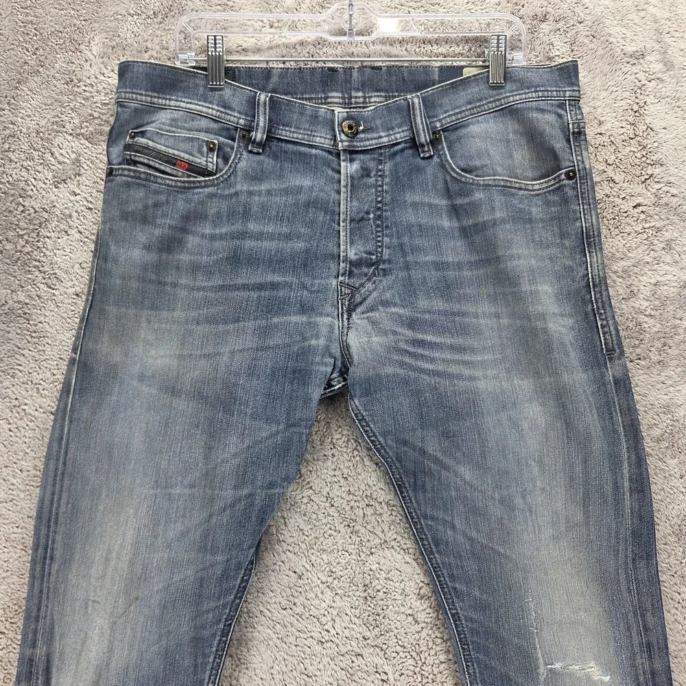 Diesel Jeans Mens 34x30 Blue Tepphar Slim Carrot Button Fly Medium Wash